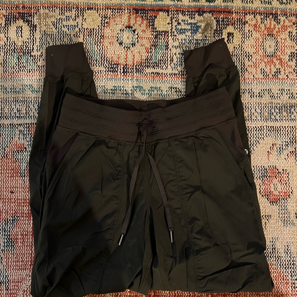 lululemon DANCE STUDIO JOGGERS - Picture 3 of 4